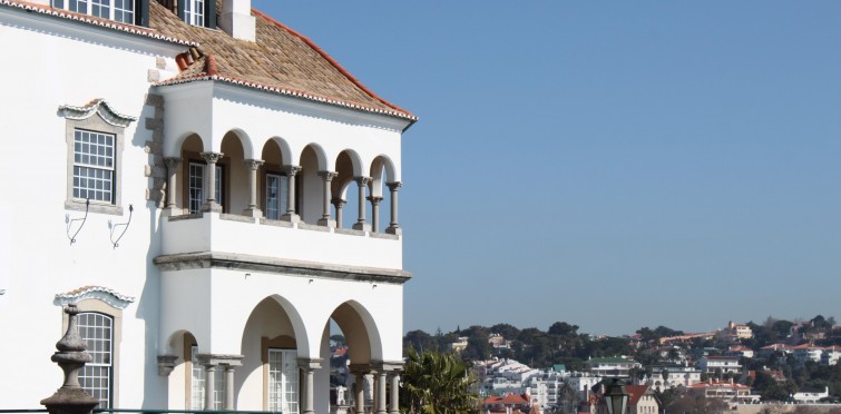 Philippe Starck habite à Cascais