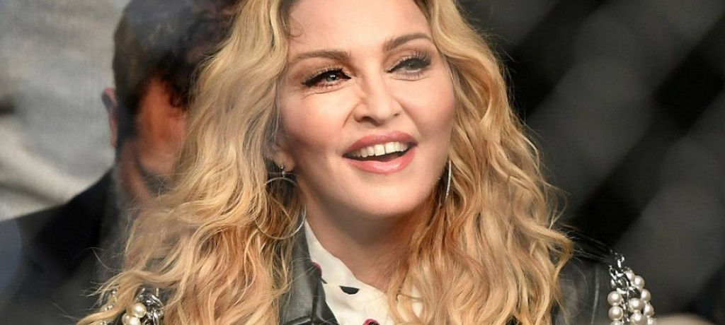 Madonna au Tejo Bar
